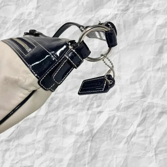 COACH Laura Hobo Bag Navy/cream - Picture 9 of 16